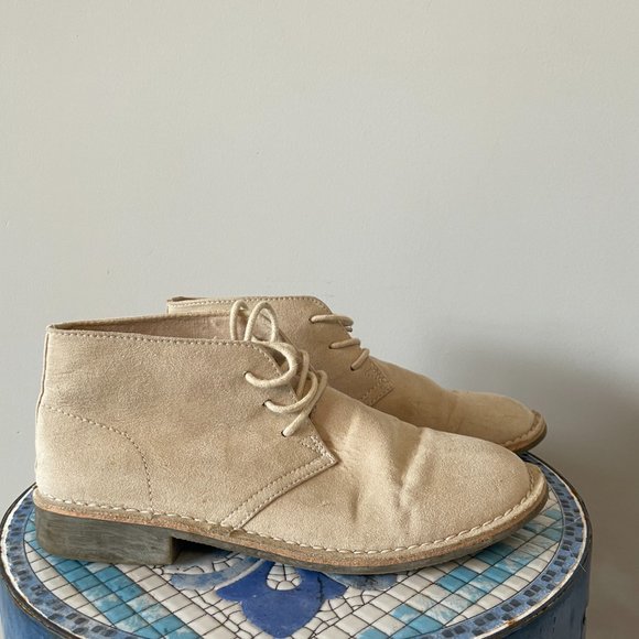 Desert Boots - Picture 2 of 3